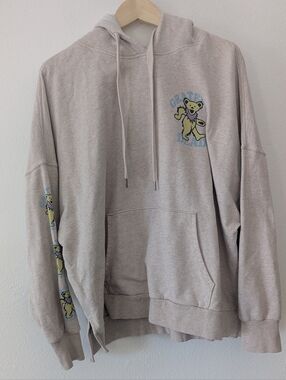Neutral Gray Grateful Dead Bear Graphic Hoodie - Men